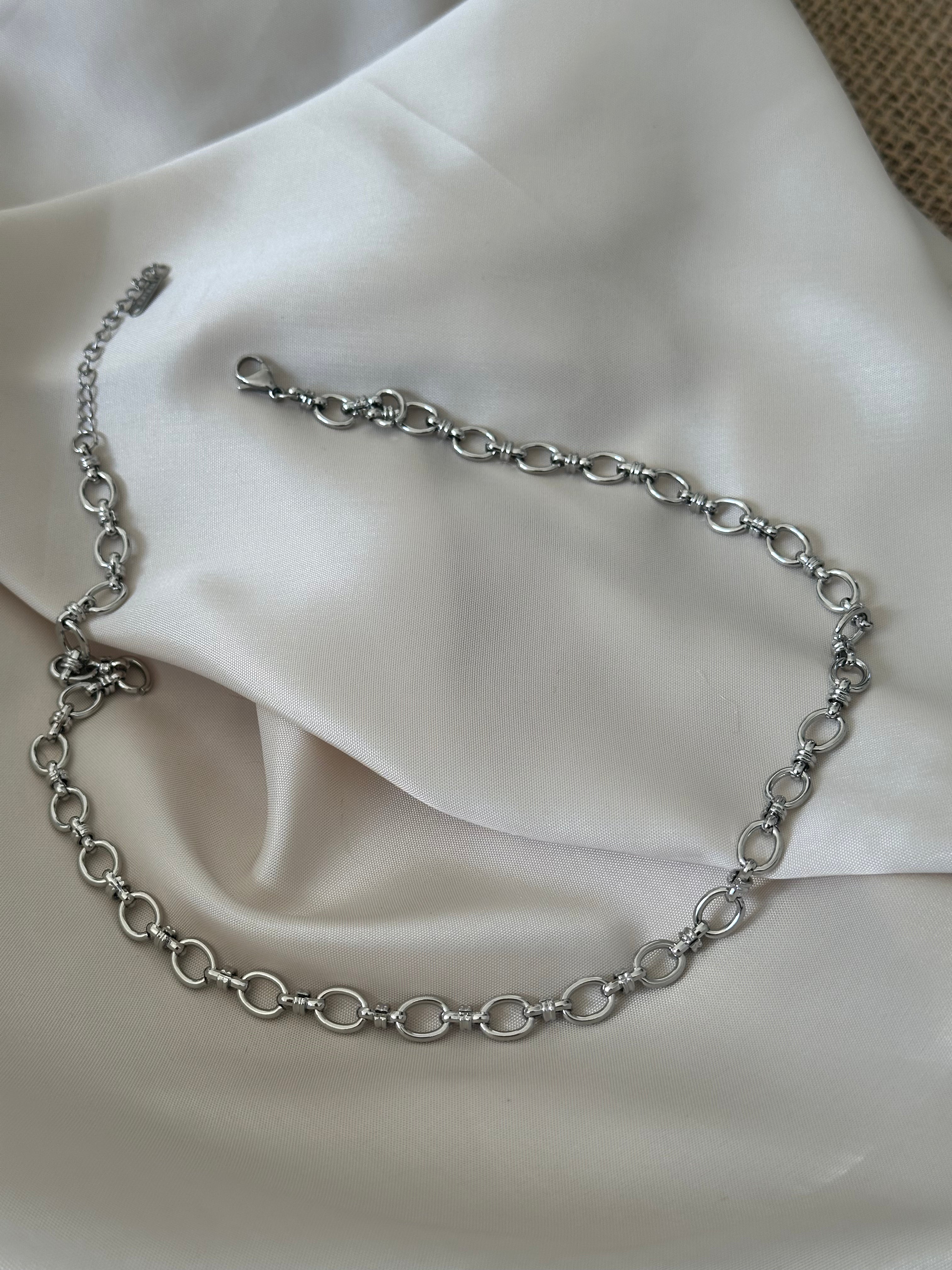 Collier argenté