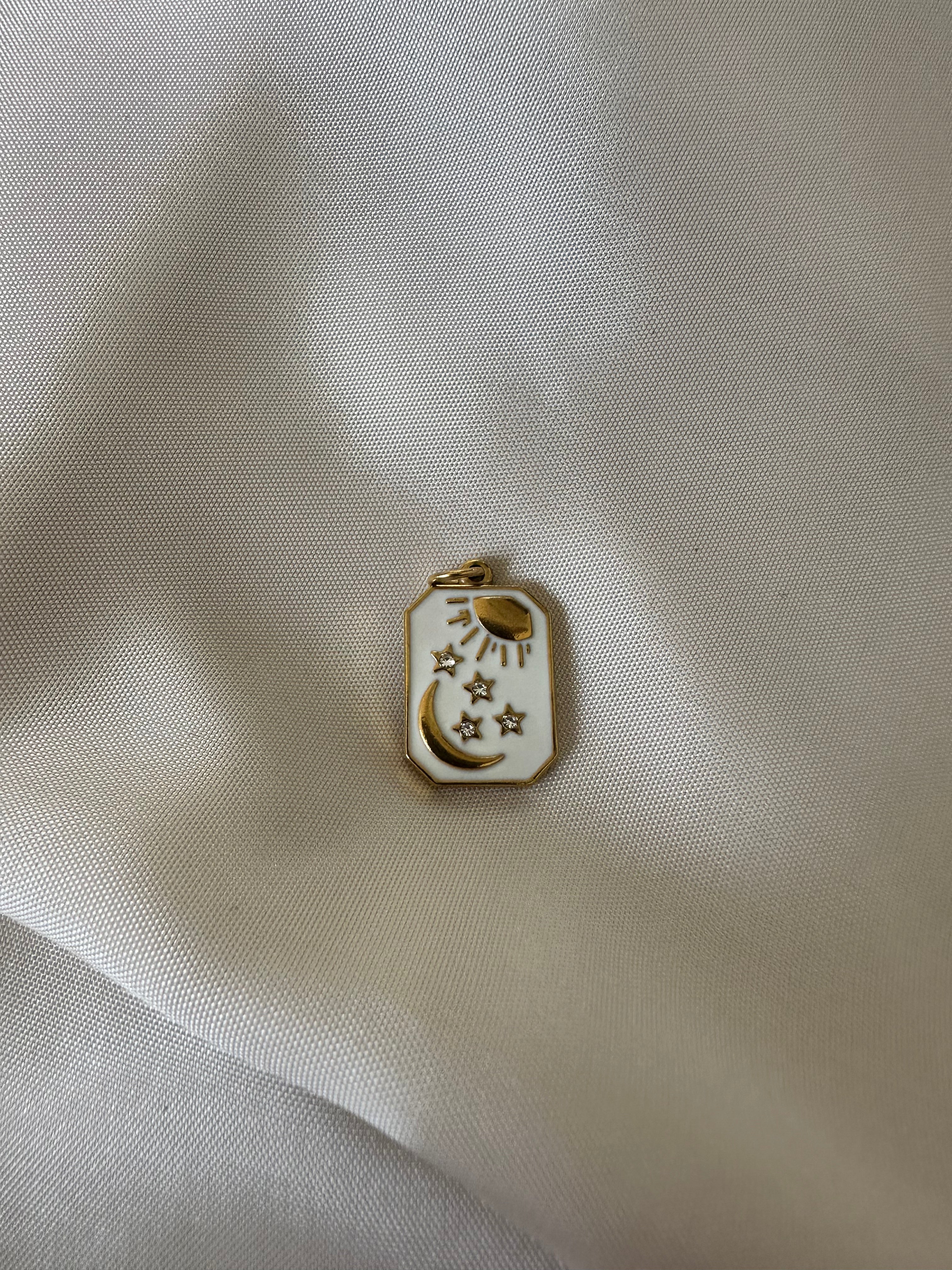 charm Univers blanc/doré