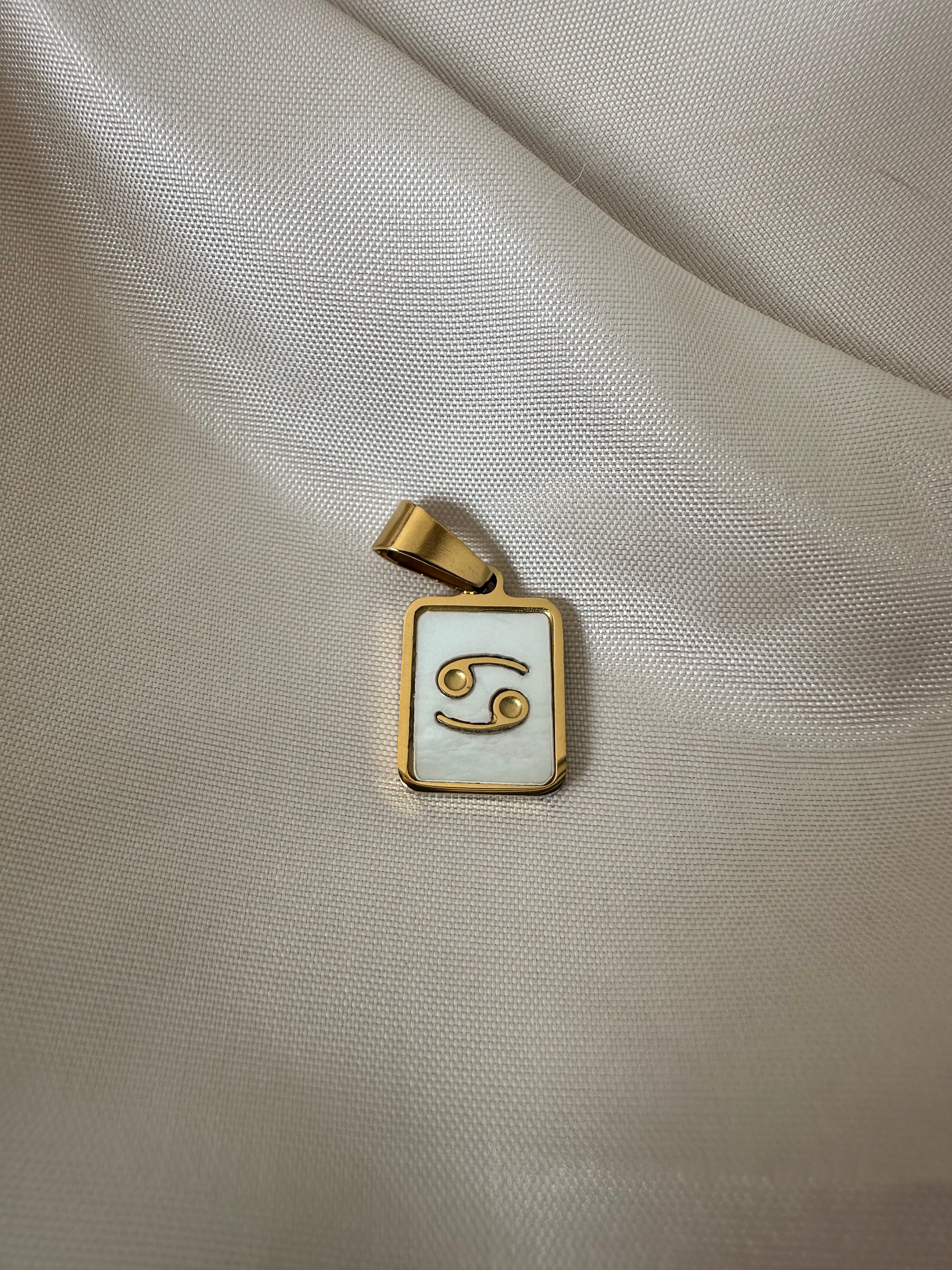 Charm astro "Cancer"