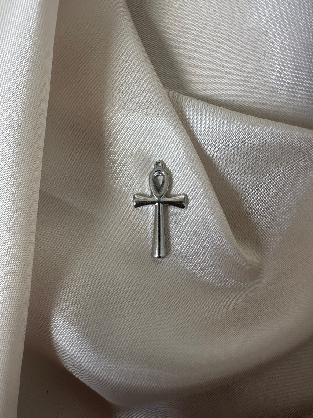 Croix Egyptienne argenté