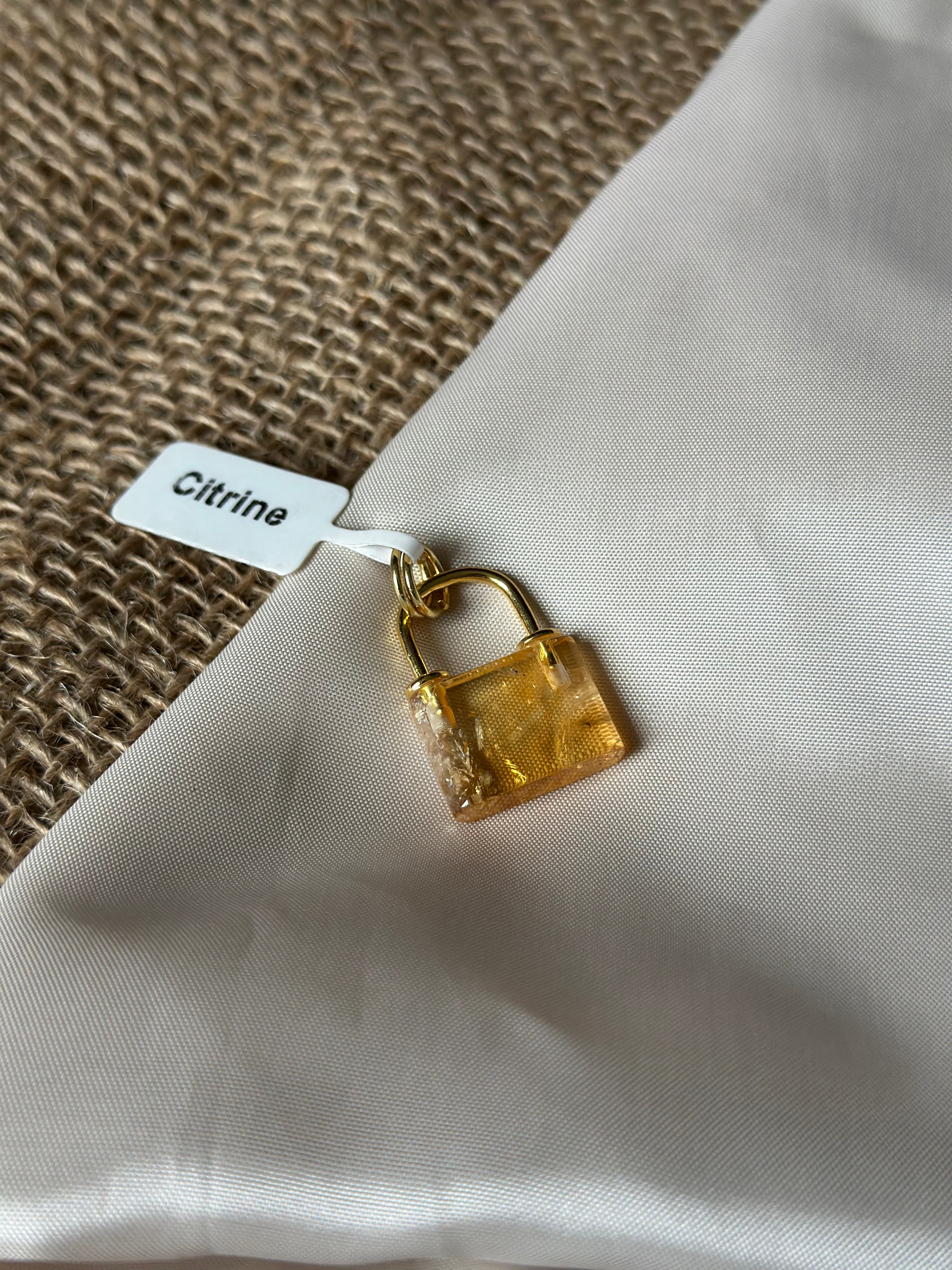 Pierre doré : Citrine