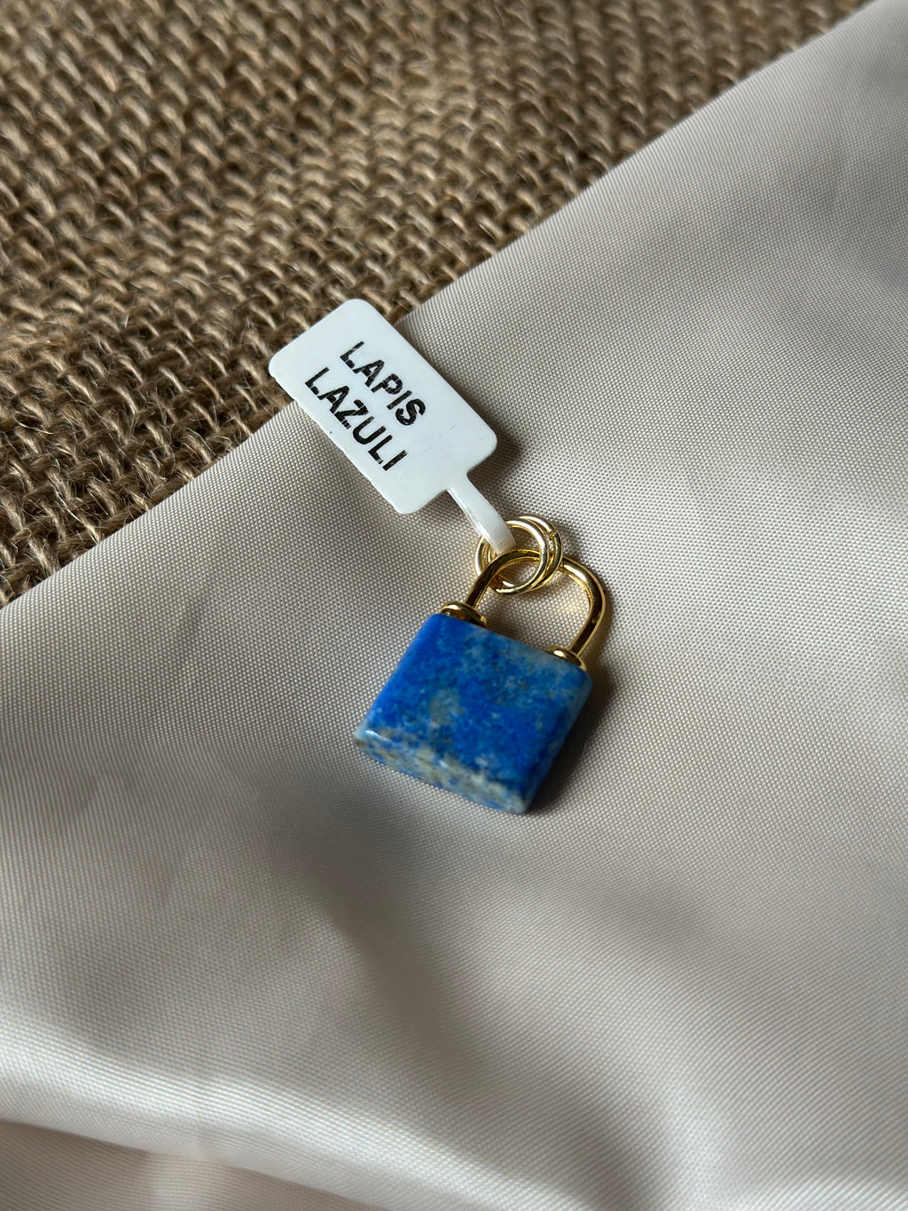 Pierre doré : Lapiz lazulis