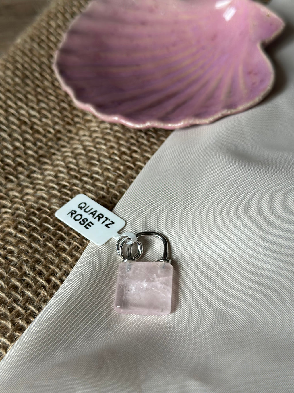 Pierre argenté : Quartz rose