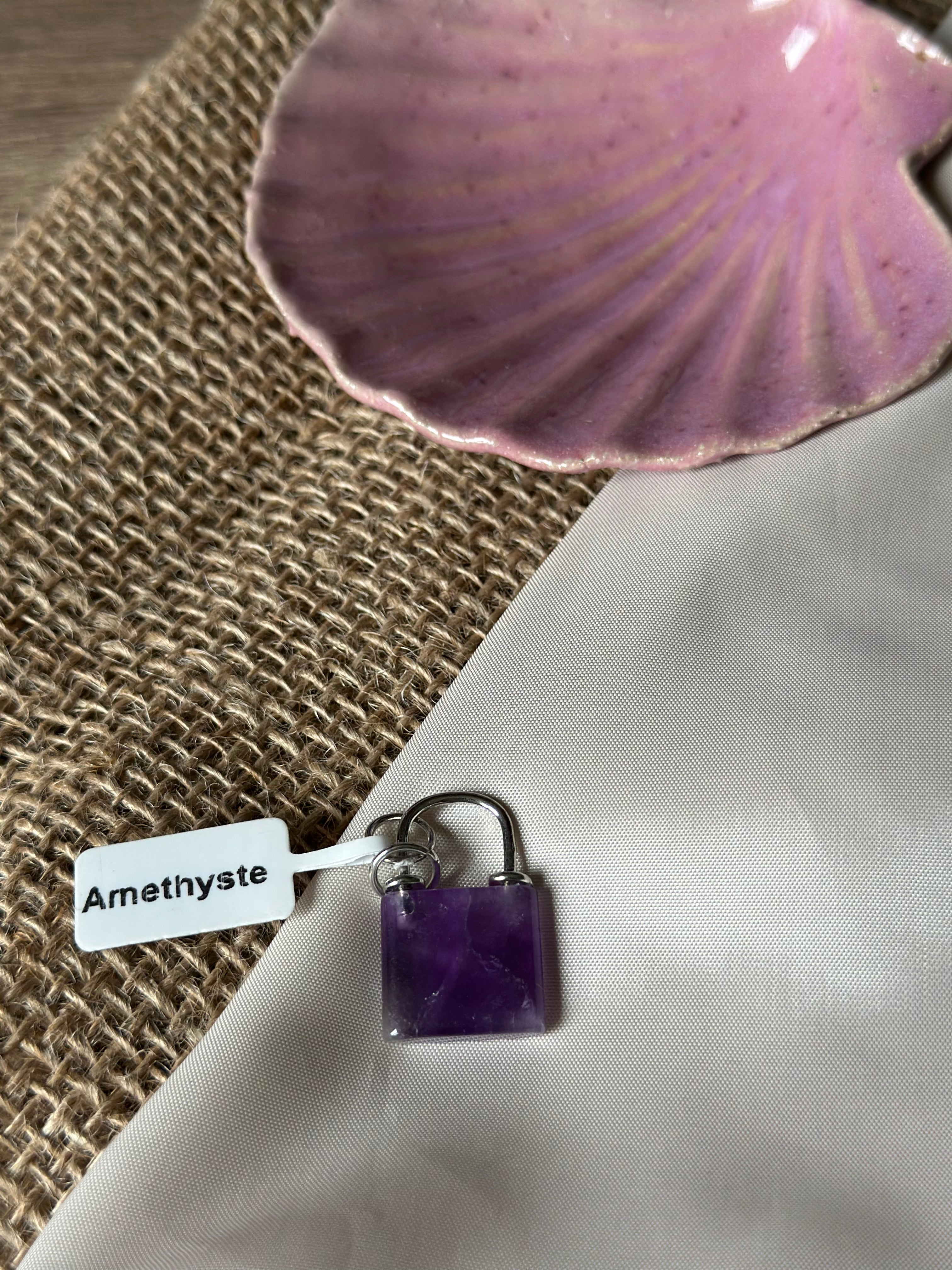 Pierre argenté : Améthyste