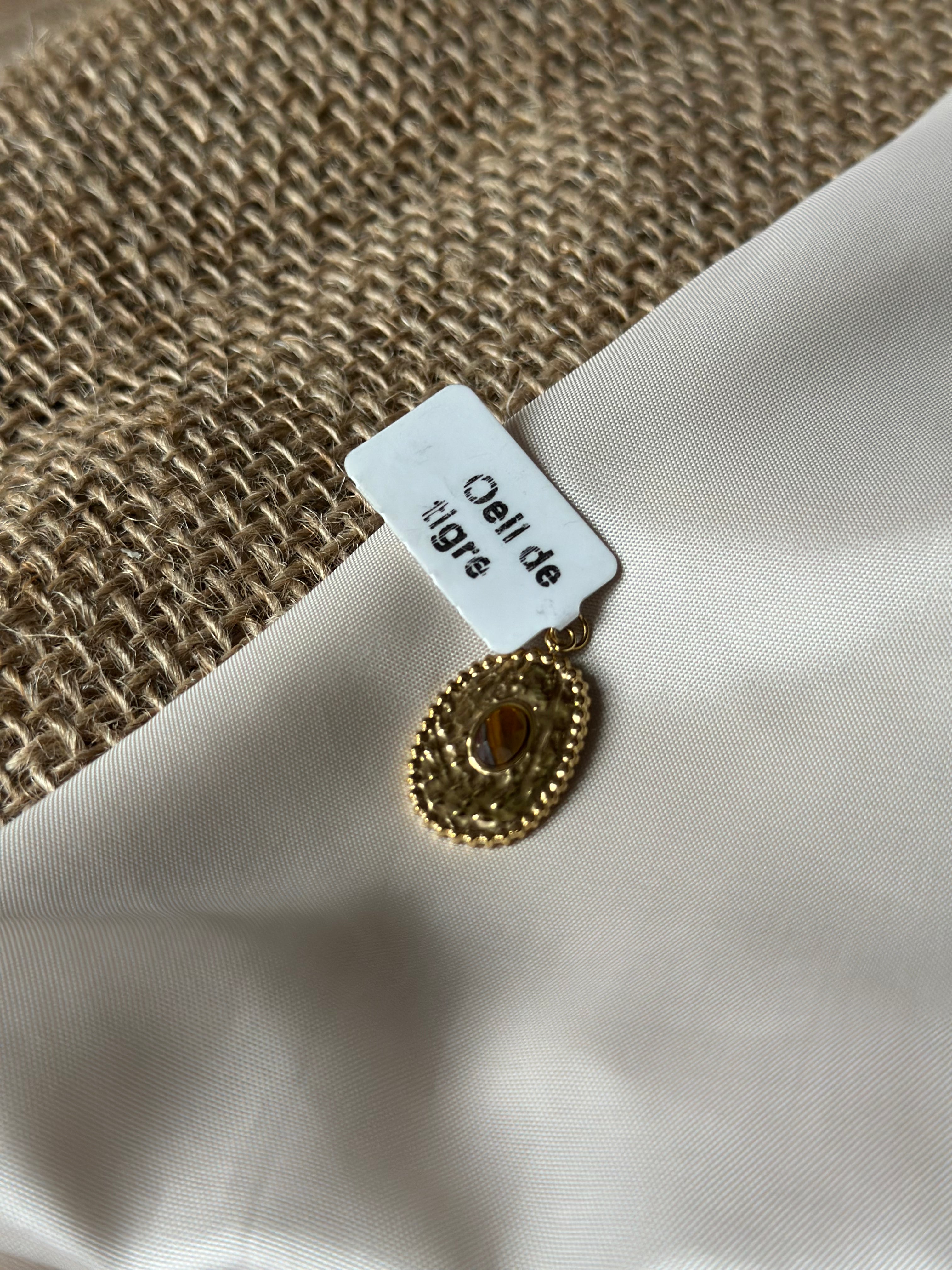 Pierre : Oeil de tigre