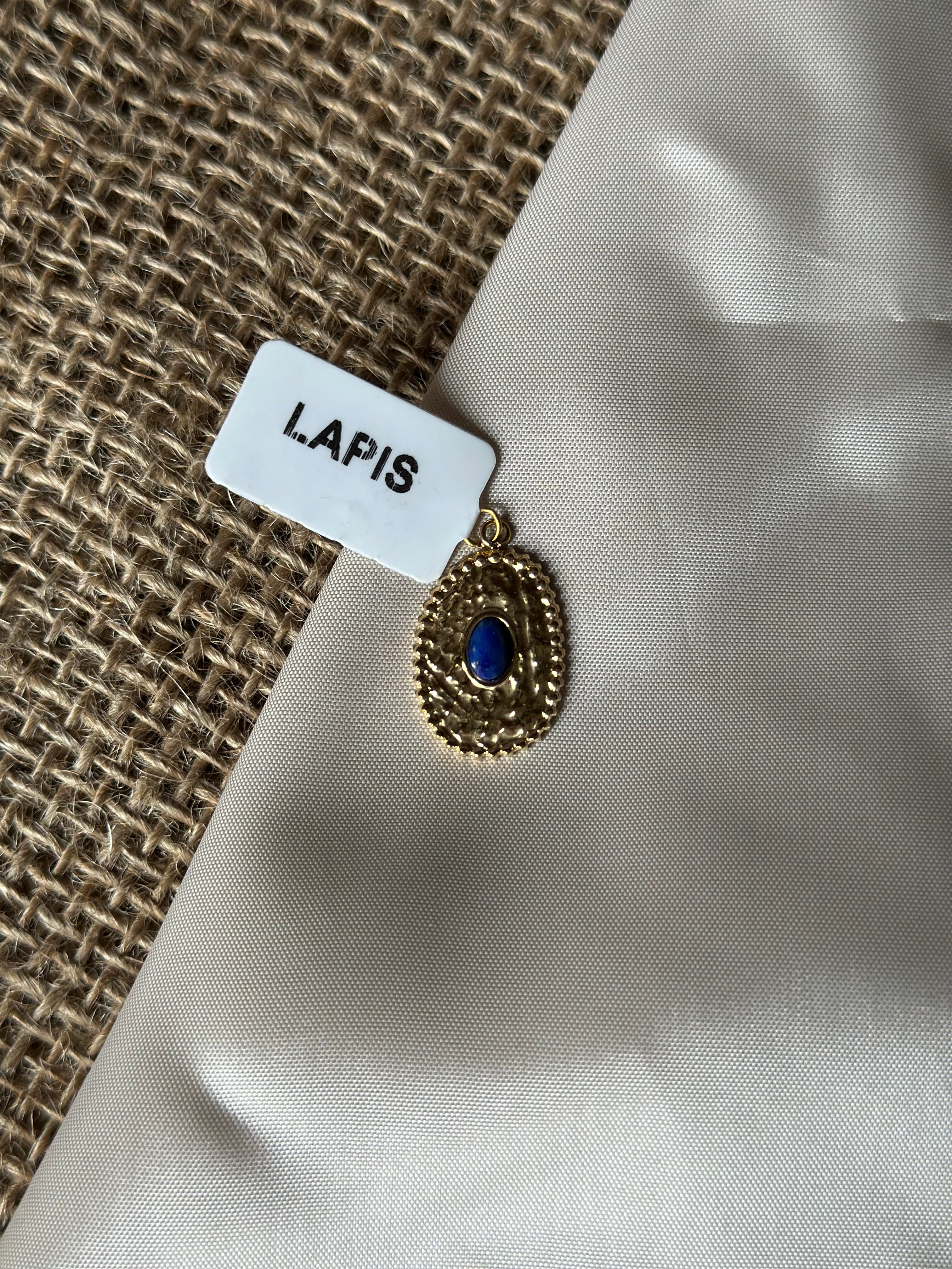 Pierre : Lapis lazulis