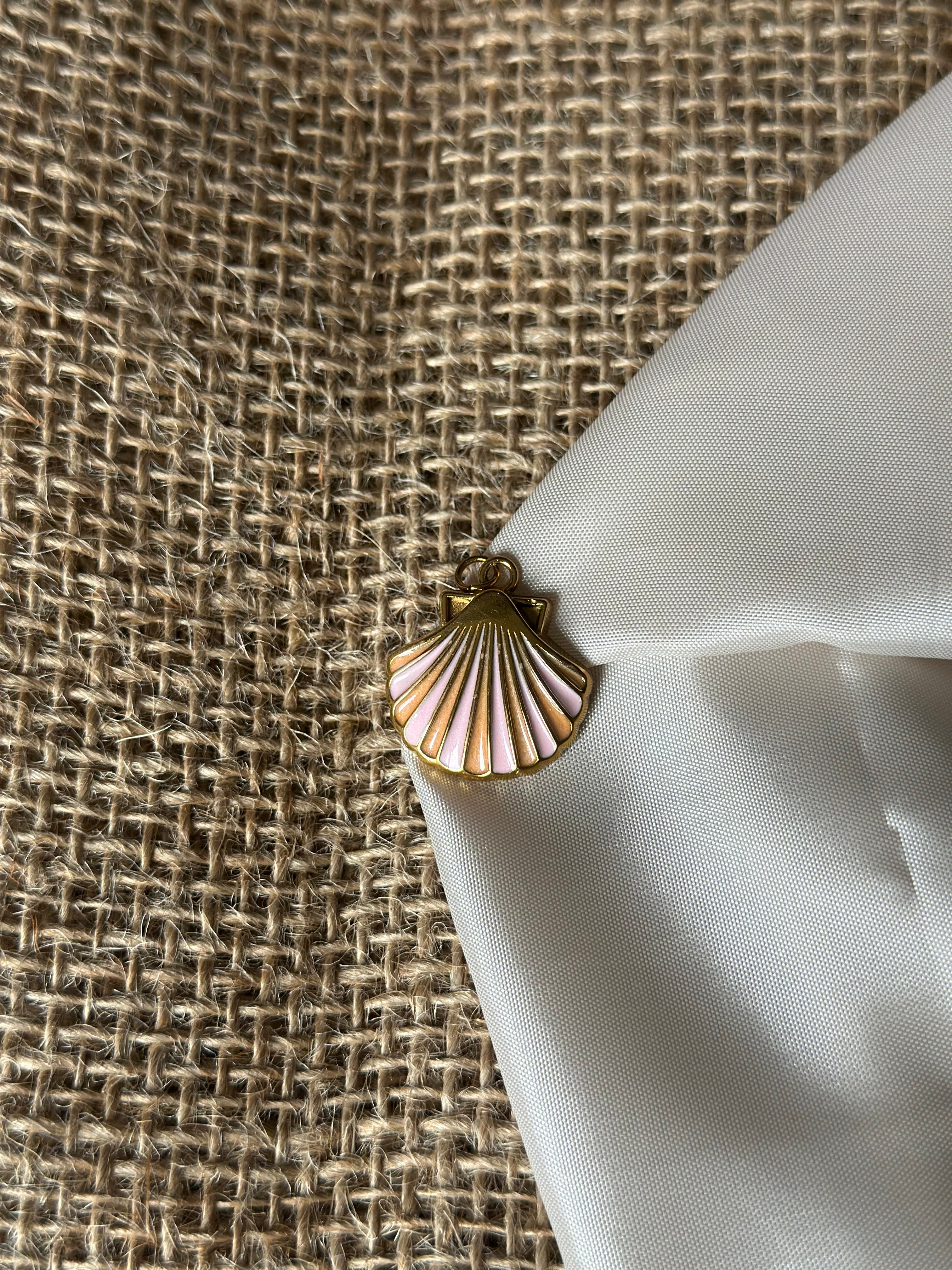 Charm coquille rose/orange