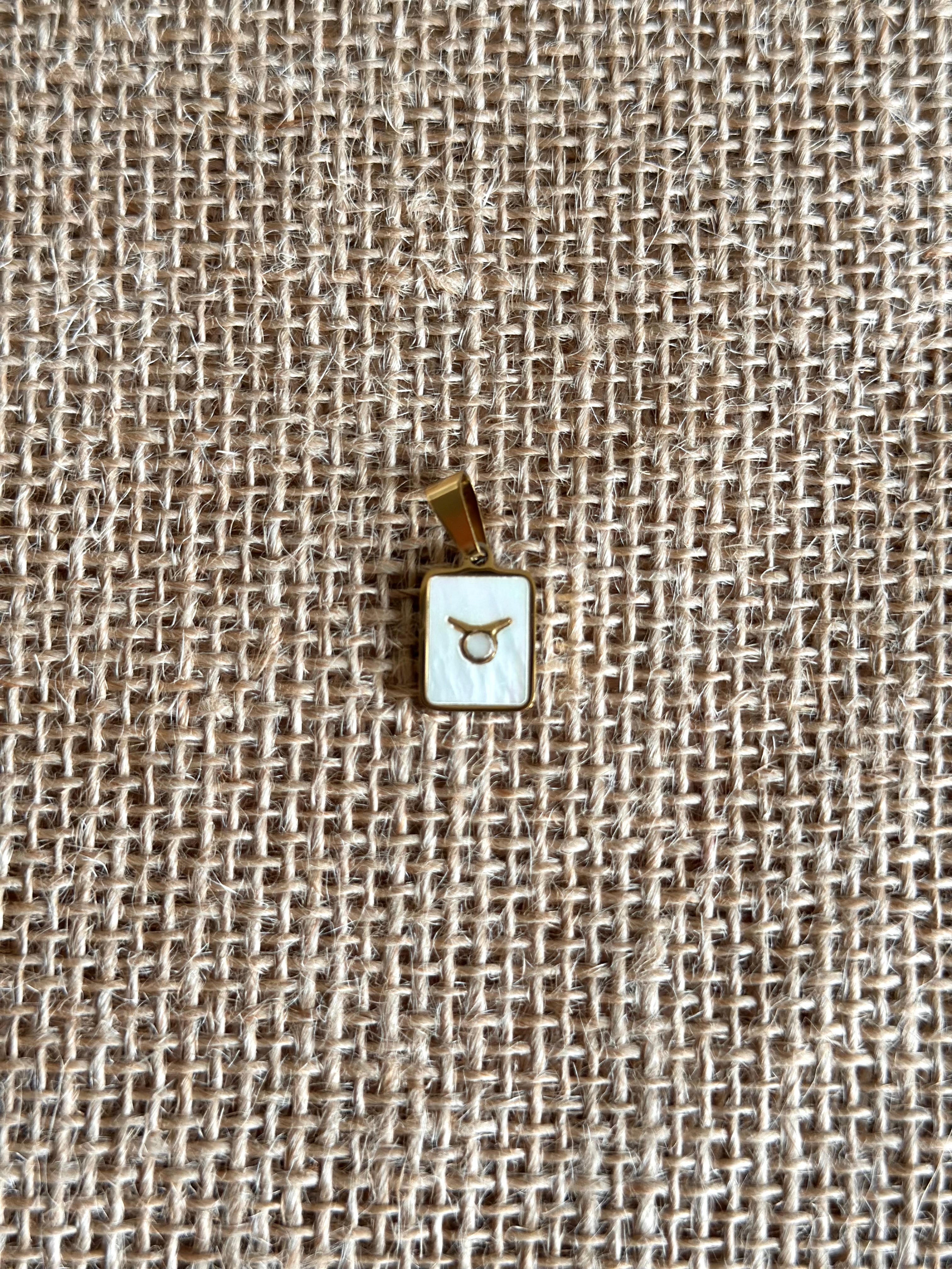 Charm astro "Taureau" doré