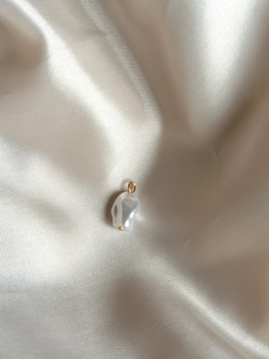 Charm perle nacré