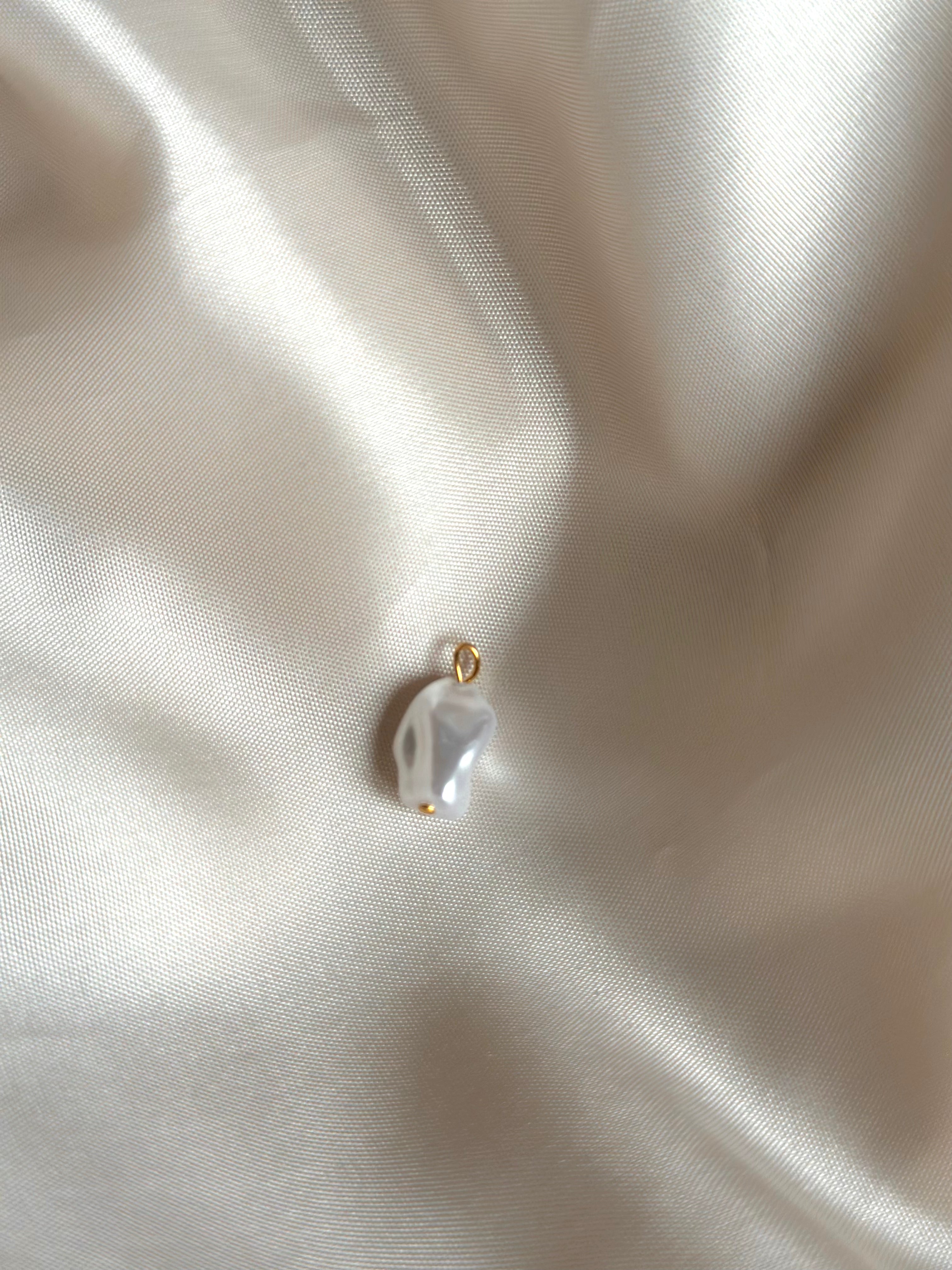 Charm perle nacré